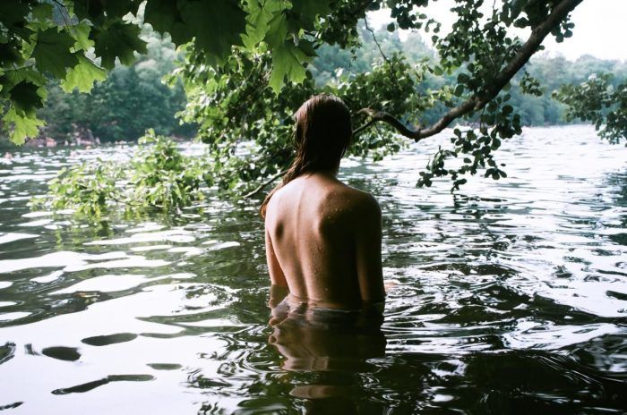 Flo in the Lake, Berlin, 2015 © Sophie Harris-Taylor