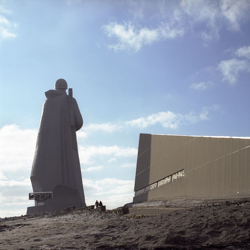 Monument to the Defenders of the Soviet Arctic during World War II (known as the Great Patriotic War in Russia), dubbed Alyosha by locals, is considered to be the patron of Murmansk. Maria Gruzdeva/Schilt Publishing