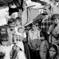 Mark Petrick - Extended family group photo, Mumbai, India