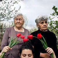 Zsuzsa Darab - Grandma Harsányi+Grandma Rózsika+me