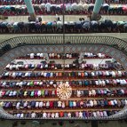 Azim Khan Ronnie - Pray In Mosque