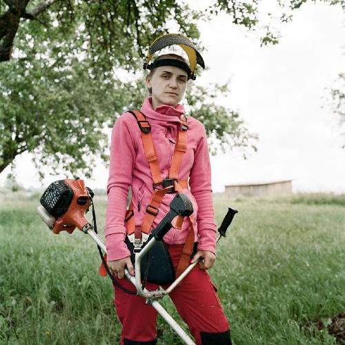 Olga Kulaga - Irina restores parents’ village house