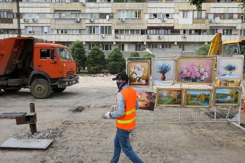 Charles Byrne - Almaty, Kazakhstan, 2017